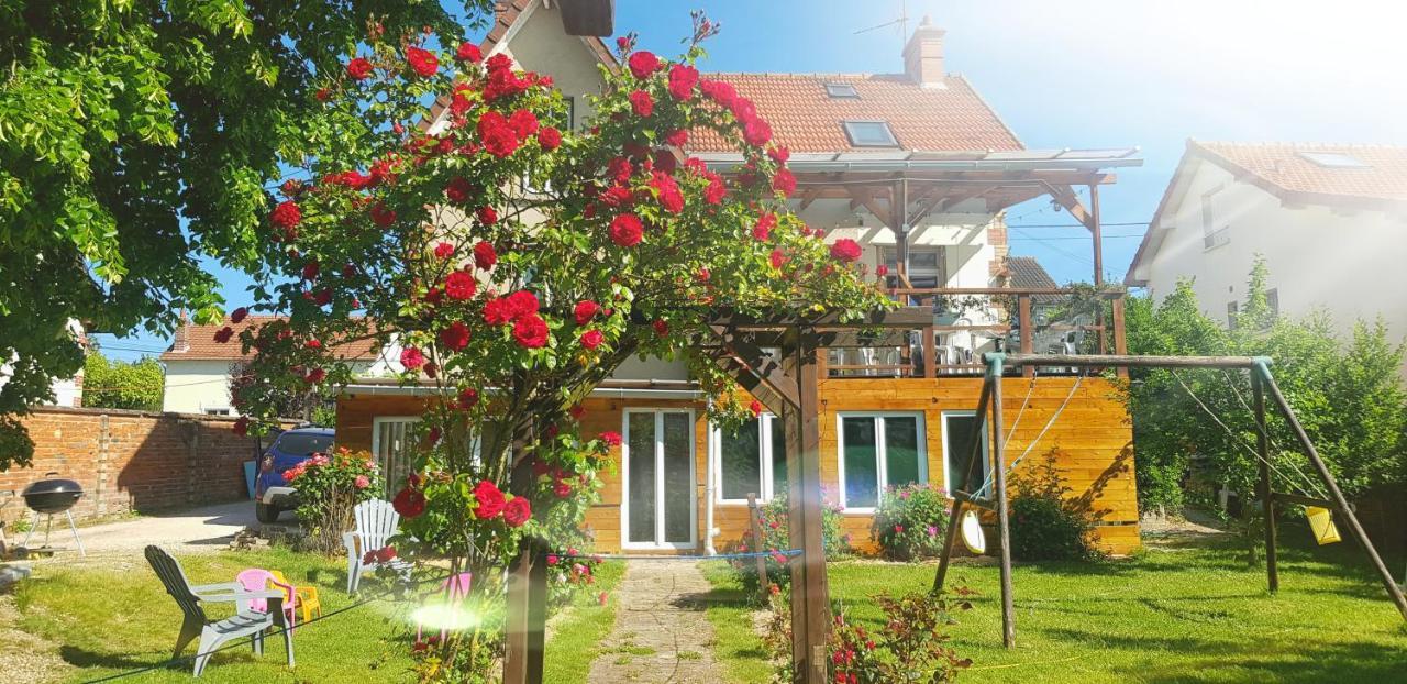 T4 Climatise A 20 Mn De Disney Et 50 De Paris Dans Jolie Maison Briarde Mortcerf Ngoại thất bức ảnh